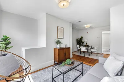 16 Clarkwood St ##3 1