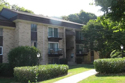 121 Bailey Street #C26