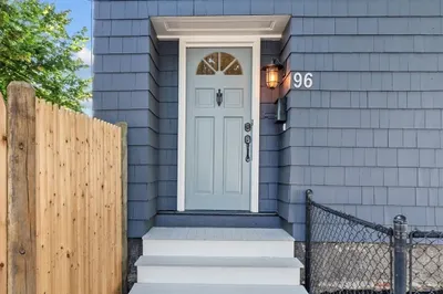 96 Washington Street 1