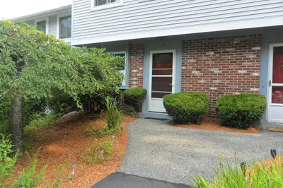 10 Apple Tree Road #10