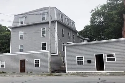 103 Cedar St #5 1