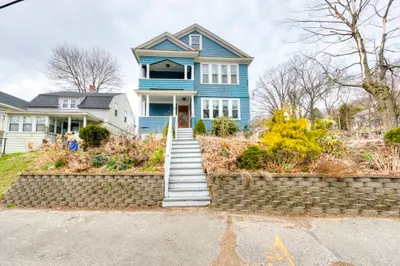 16 Flagg St