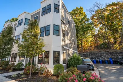50 Robey Street #50