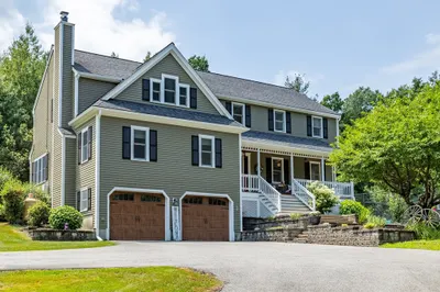 3 Overlook Cir