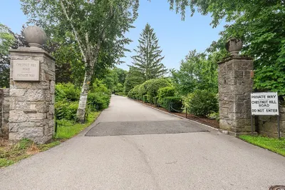 231 Chestnut Hill 1