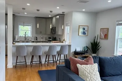 34 Park St #4