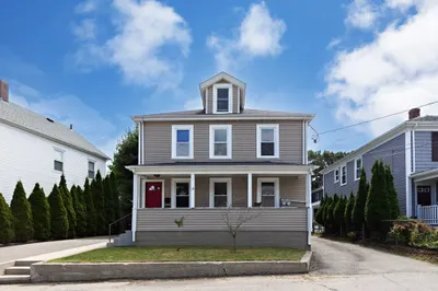 10 Peck Ave