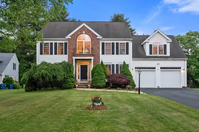 15 Beaver Brook Road 1
