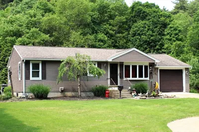 155 Old Palmer Rd