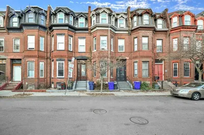 84 Mount Pleasant Ave 1