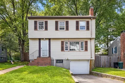 133 Salman St