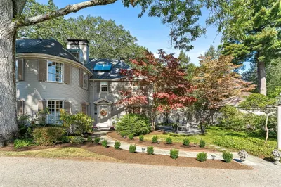 2 Phillips Pond Rd #2