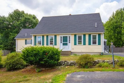 495 Boston Road