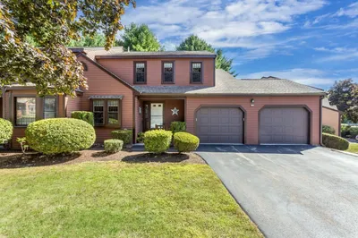 22 Hawthorne Vlg #D 1