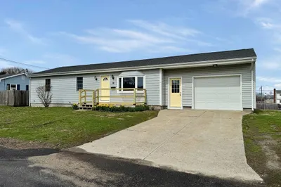 26 Kenyon Rd