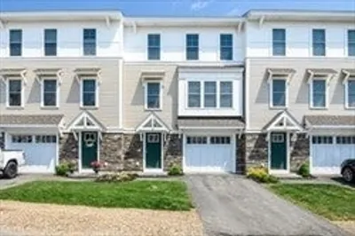 25 Hines Way #14 1