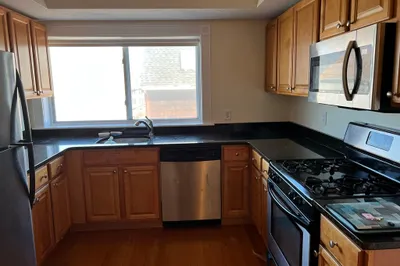 144 Washington Street #8