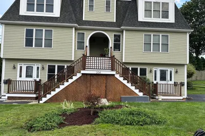 204 Hesperus Ave #4 1