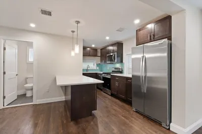 2-4 Chestnut Place #4