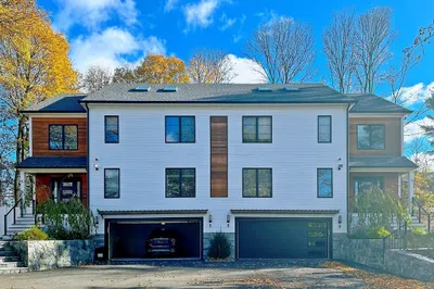 5 Utica St #5 1