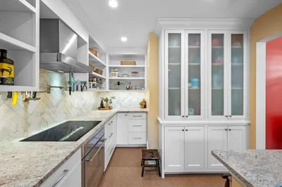 10 Dalton Ave #2