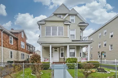 47 Mooreland Street #3