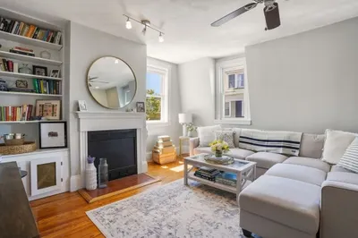 79 Pearl Street #3 1