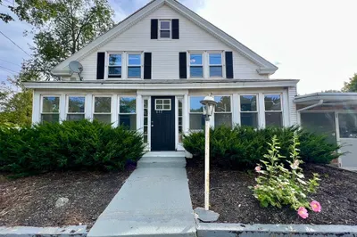 617 Main St