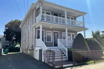 20 Sterling St #20