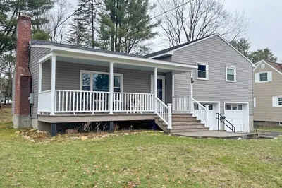 72 Harryel St 1