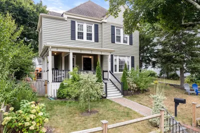 46 Fairview St