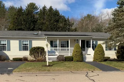60 Country Drive