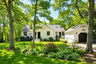 7 Ploughshare Lane 1