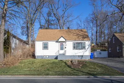 269 Harkness Ave