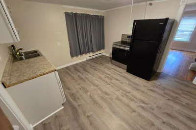 31 Prospect St #1R