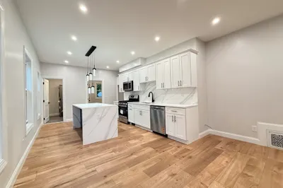 16 Willow Ave #2 1