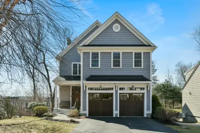 9 Stony Brook Rd 1