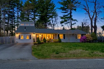 49 Francine Rd