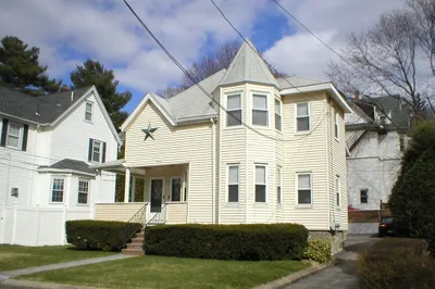 15 Howie St #1 1