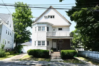 17 College Ave 1