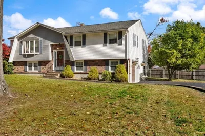 15 Alexander Ave