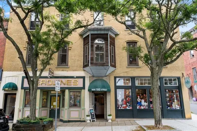 100-102 Main St #3 1