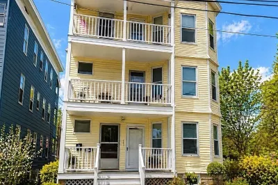 37 Waverly Street #B 1