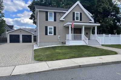 26 Chestnut St 1