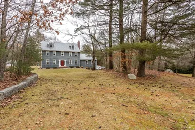 134r Oak St 1