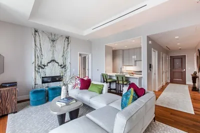 1 Dalton St #2702