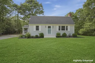 223 Plum Hollow Rd 1