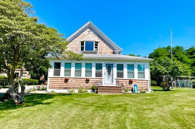 21 Alden Street 1