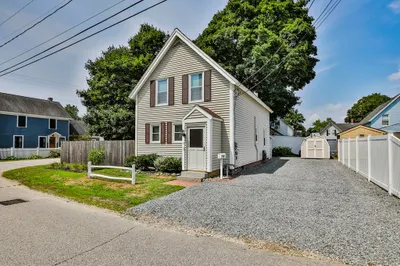 15 Charter Street 1