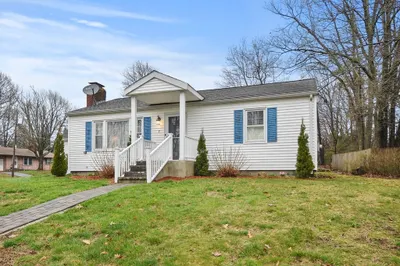 7 Briarcliff Ln 1